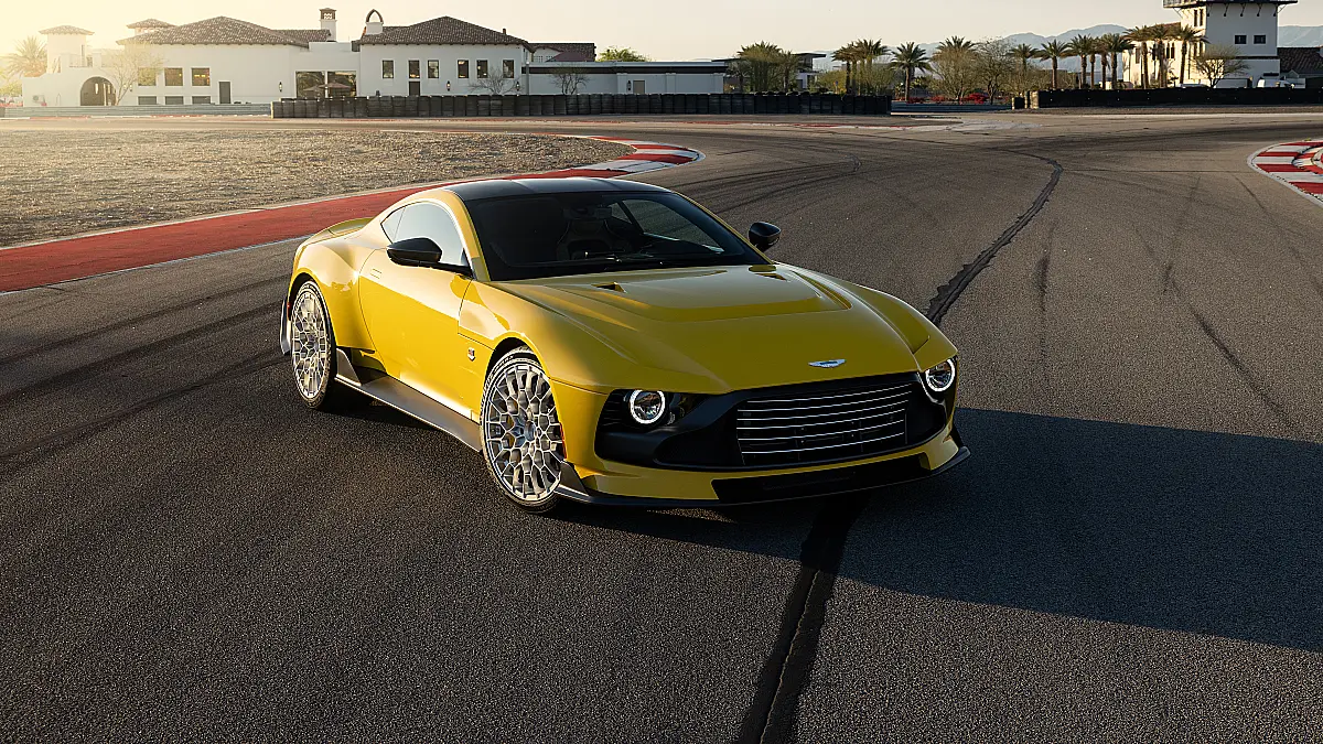 阿斯顿马丁valour